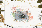 Retro photocamera with flowers, an Illustration by Gluiki (Thumbnail 3 of 4)