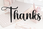 Bigdream, a Handwritten Font by InermediaSTUDIO (Thumbnail 7 of 8)
