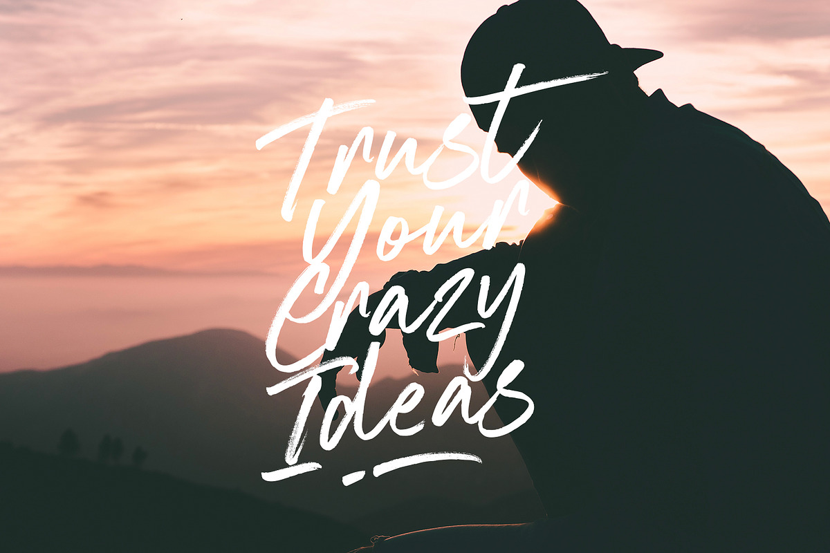 South Coast Brush Font preview 8