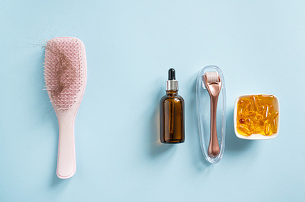 Complex treatment concept - vitamins, serum, derma roller