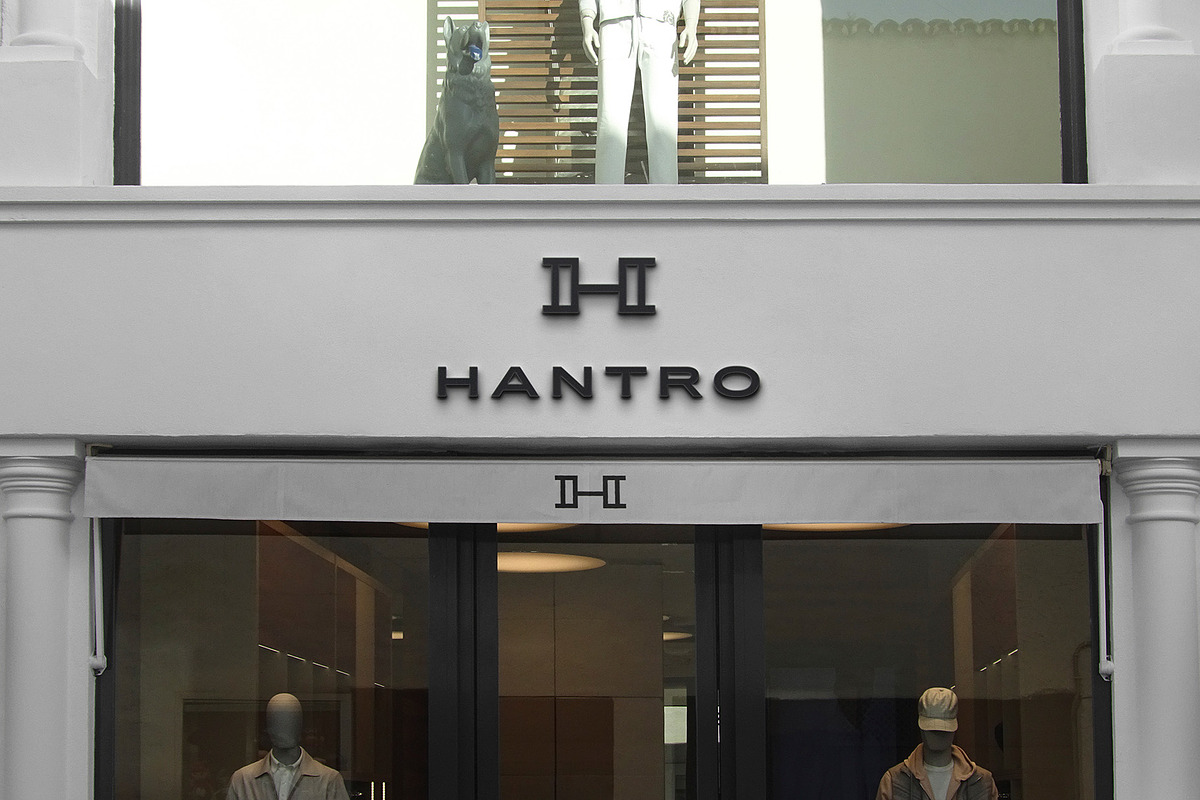 Logo Mockup Luxury Front 3D Sign, a Product Mockup by Asylab (Photo 6 of 10)