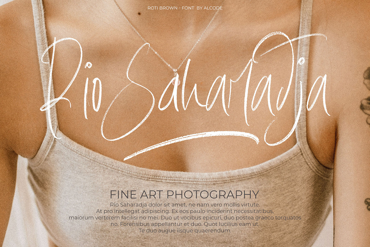 Roti Brown With 6 Editable logo, a Script Font by Alcode (Photo 4 of 15)