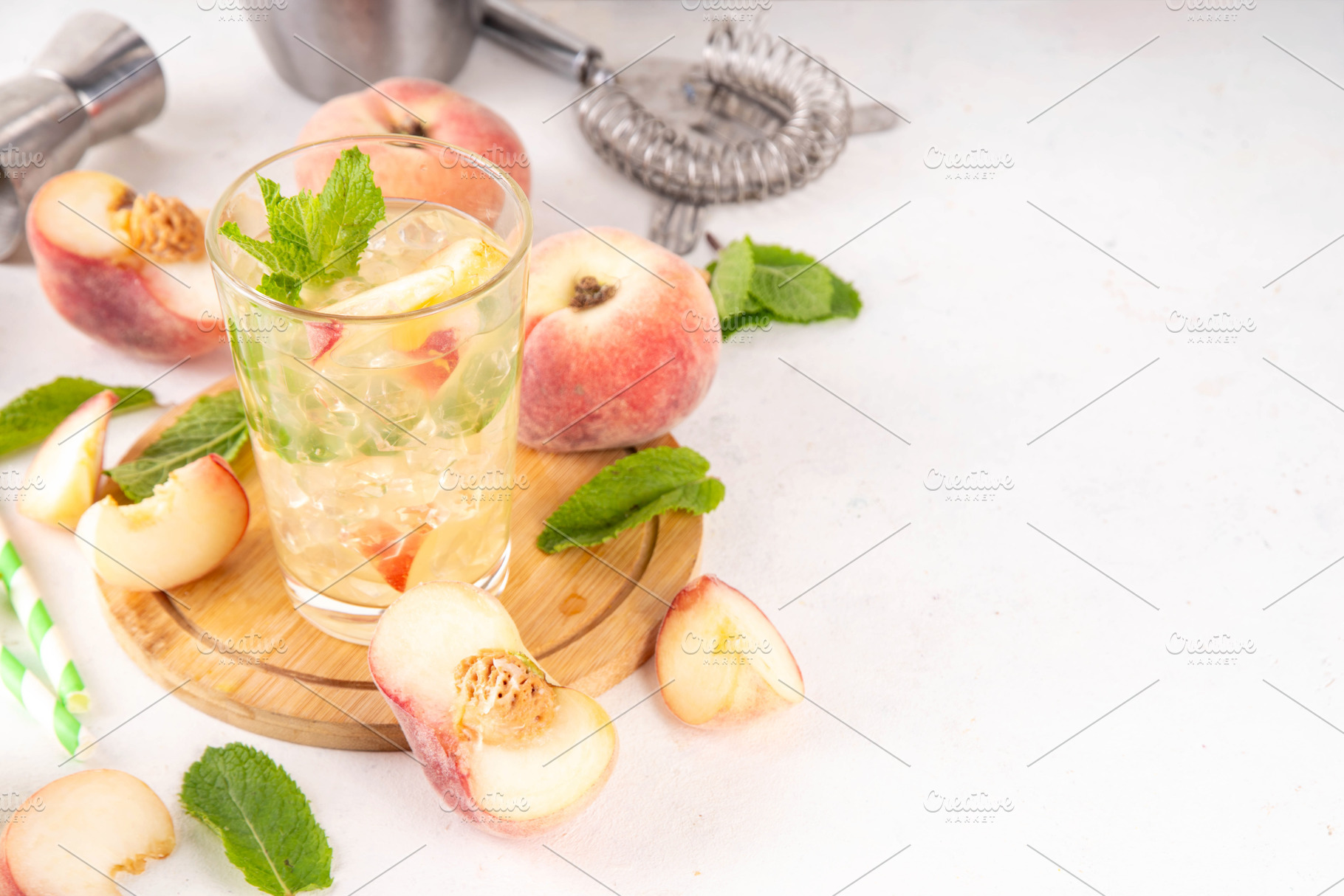 Flat chinese peach and lime lemonade, mojito cocktail, a Food & Drink Photo by Rimma