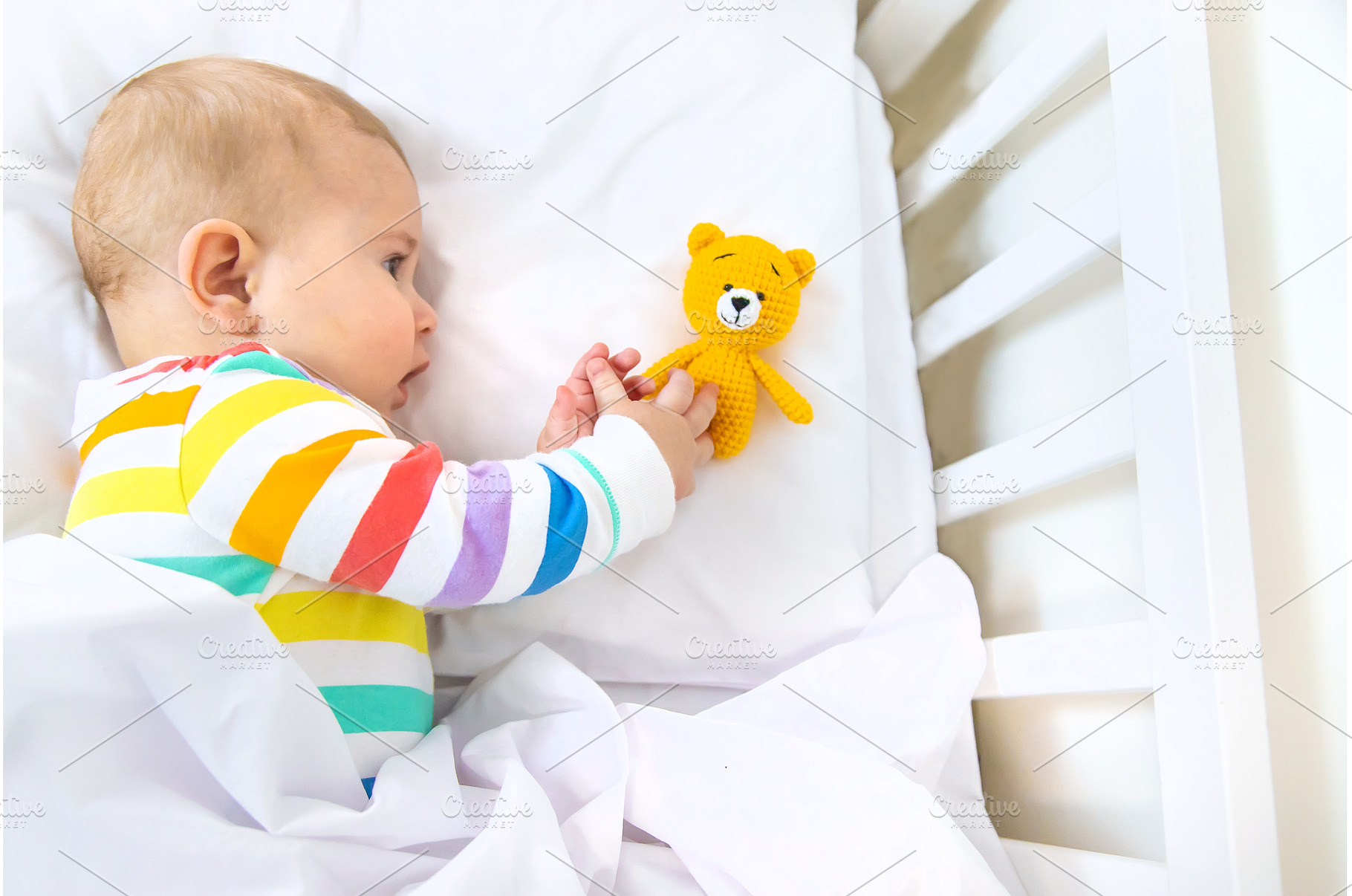 The baby in the crib goes to bed, a Person Photo by yanadjana
