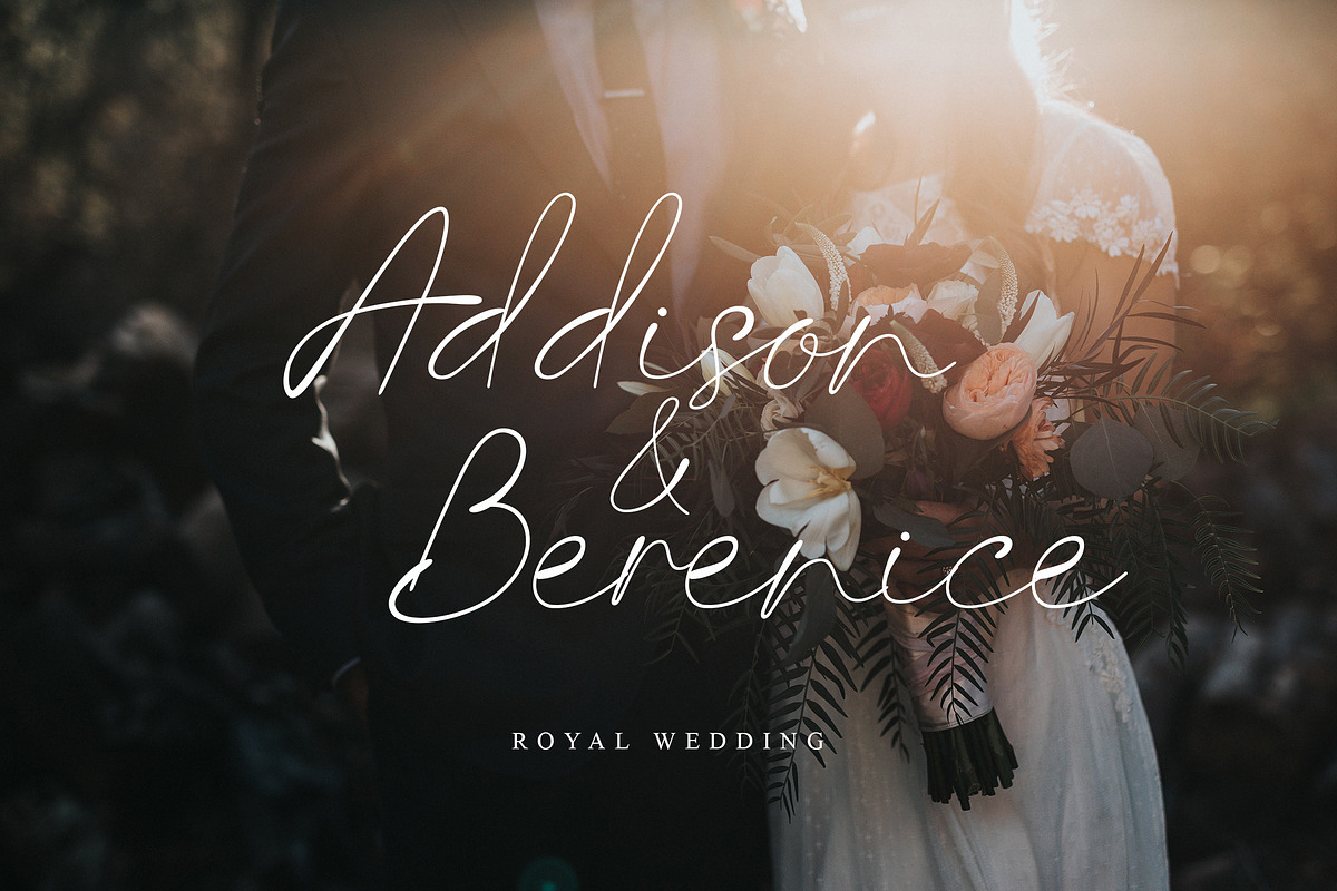 Last Signature Handwritten Font, a Script Font by UICreative (Photo 3 of 5)