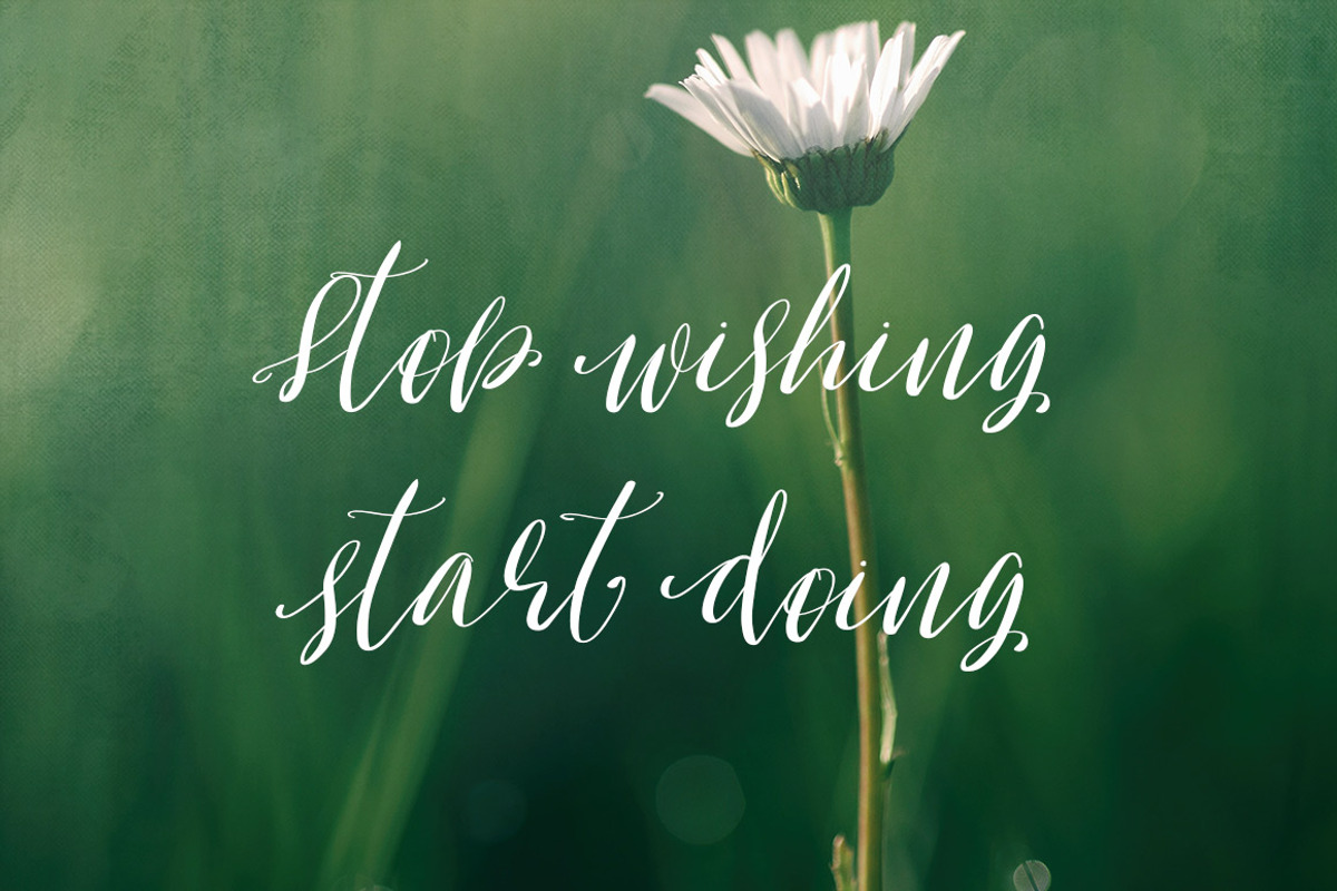 Oh Surrender Script Font preview 4