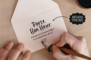 Porte Bon Heur - A Handwritten Font, a Handwritten Font by HanzelSpace Studio (Thumbnail 9 of 9)