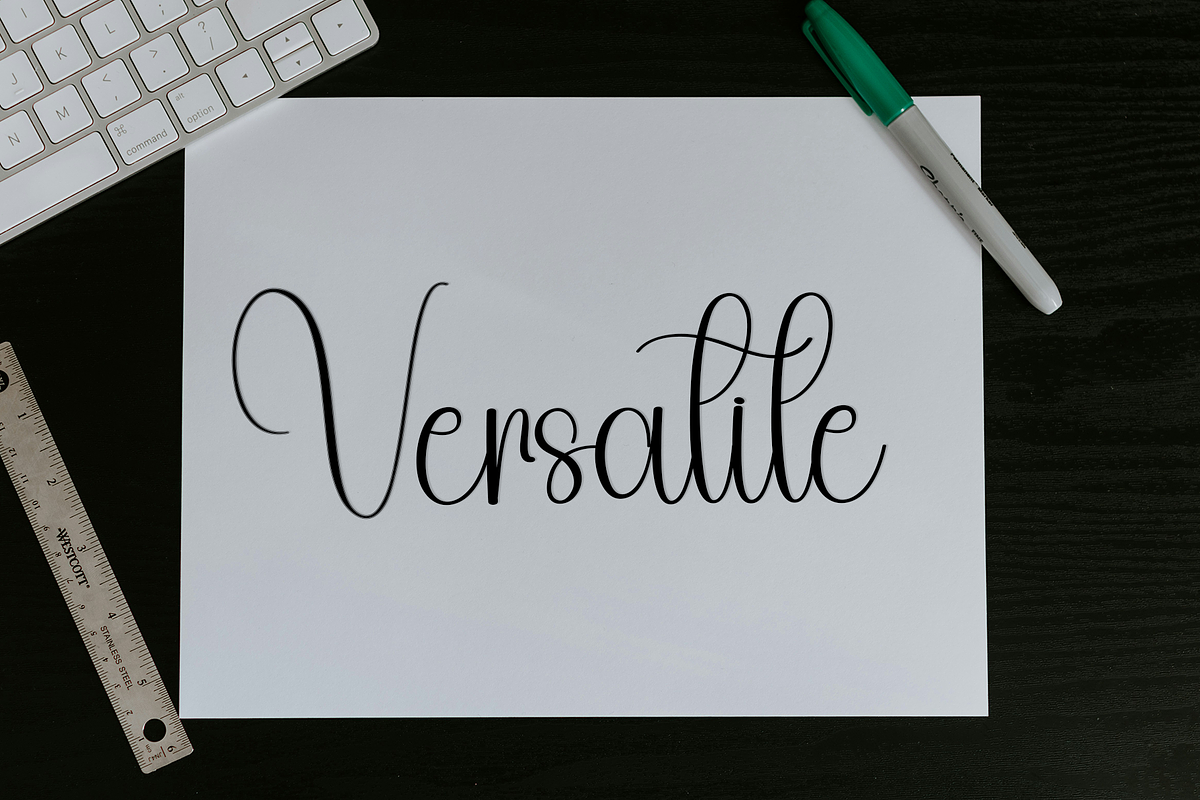Daisy Vintage, a Handwritten Font by FreshTypeINK (Photo 6 of 8)