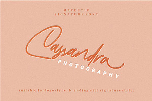 Mayestica - Luxury Signature Font