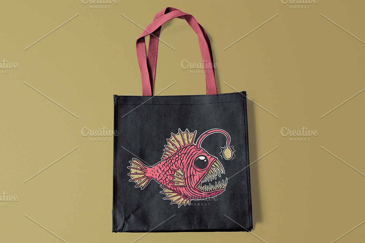 Deep sea fish scary illustration, an Animal Illustration by gunaonedesign (Photo 4 of 4)