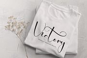 Historya | Script Font, a Handwritten Font by Scratchones (Thumbnail 4 of 9)