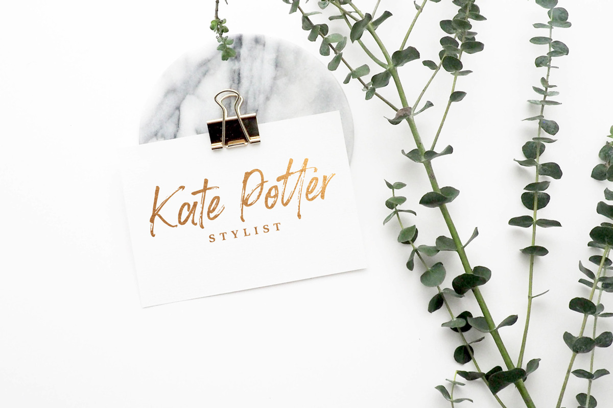 Happy Trendy Font + Extras preview 3