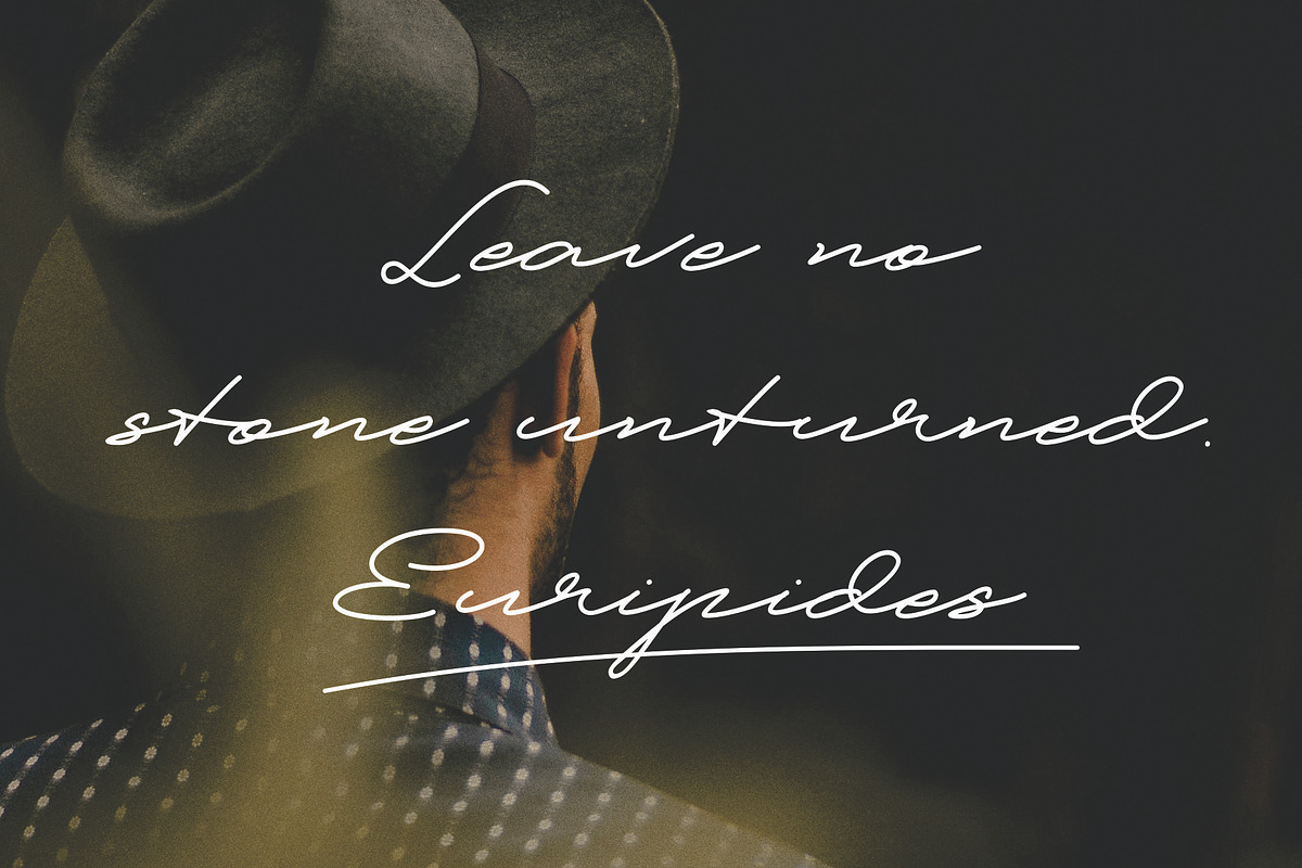 Patton Delicate Signature Typeface preview 4