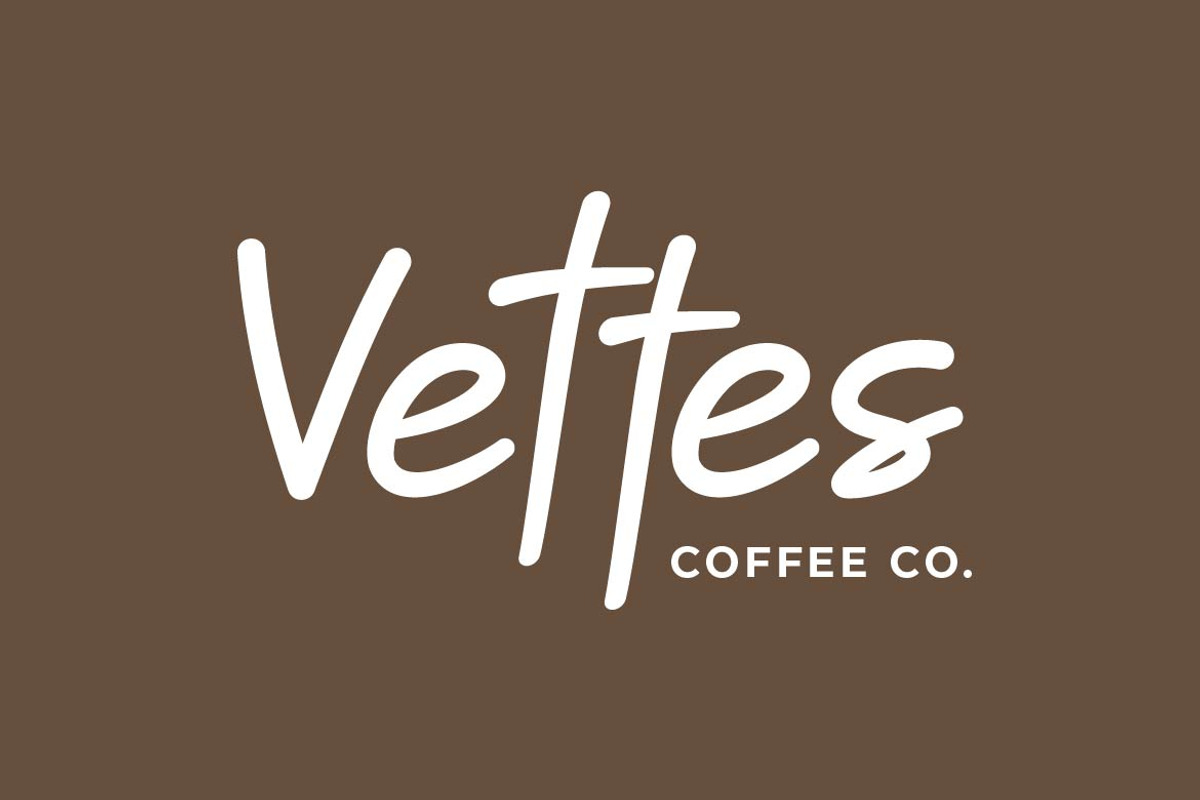 Lenttera Handwritten Font, a Handwritten Font by Artiveko (Photo 5 of 8)
