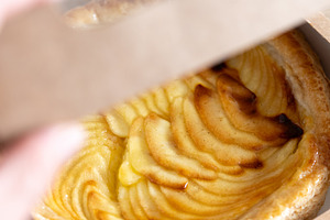 Homemade apple pie in a cardboard box, a Food & Drink Photo by etorres69