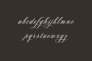Bangeline Pahronia Calligraphy Font, a Handwritten Font by UICreative (Thumbnail 3 of 12)