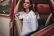 Goldney Font, a Script Font by Sam Parrett (Thumbnail 2 of 9)