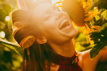 woman on the field of sunflowers