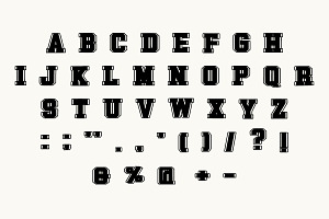 Black College - Vintage Font