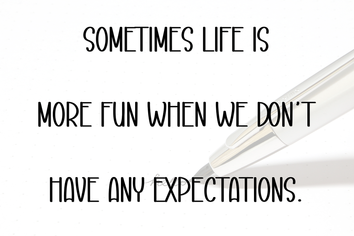 Summer Moment, a Script Font by InermediaSTUDIO (Photo 3 of 7)