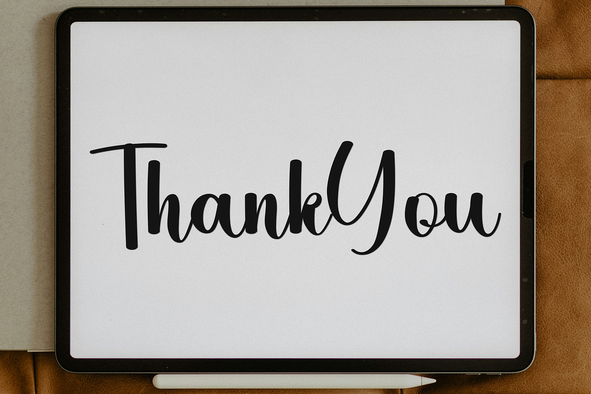 Brilliant Beauty, a Handwritten Font by InermediaSTUDIO (Photo 7 of 7)