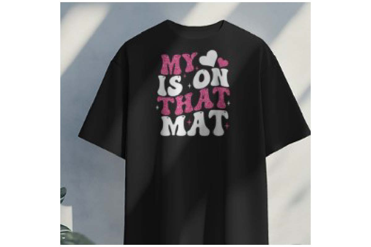 Cheer Mom T-Shirt Design SVG PNG, an Object Graphic by EllaMaiyaali (Photo 6 of 7)