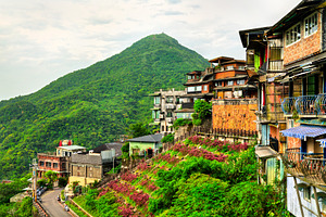 Hillside Houses in Jiufen, New Taipei, Taiwan, an Architecture Photo by Leonid Andronov