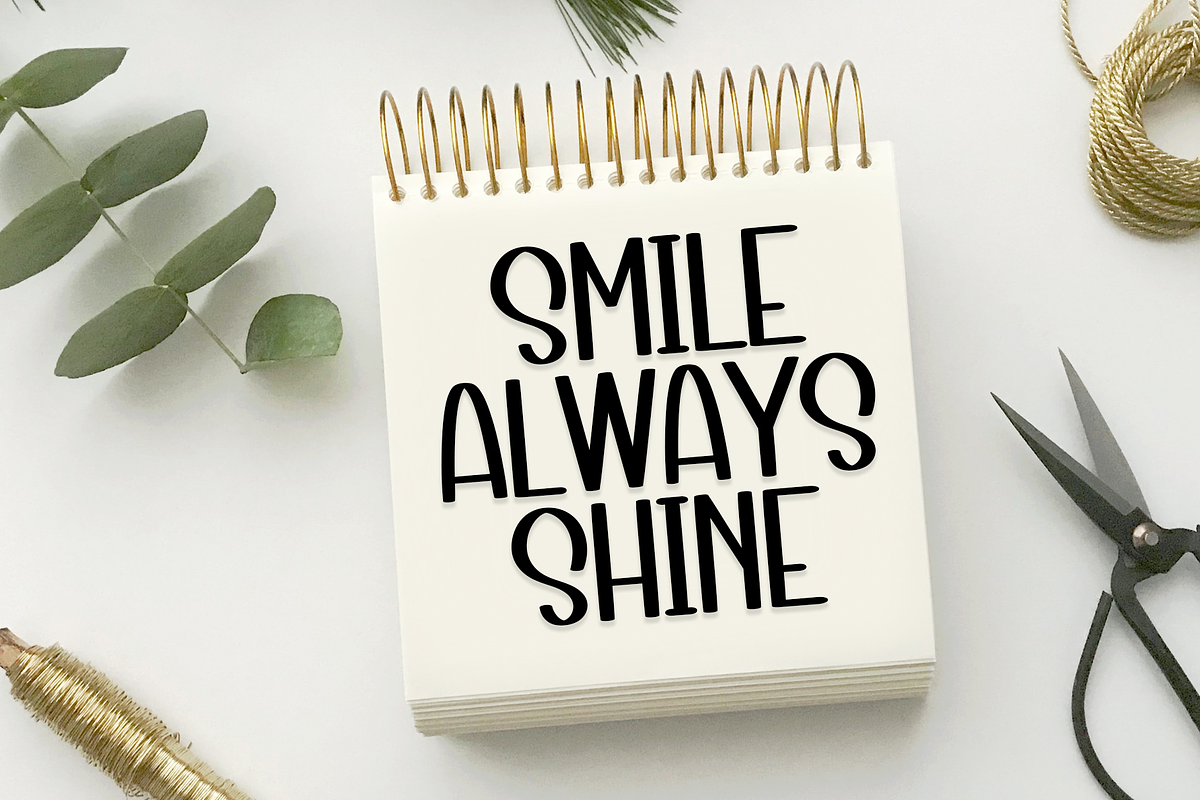 Sunday, a Sans Serif Font by InermediaSTUDIO (Photo 3 of 7)