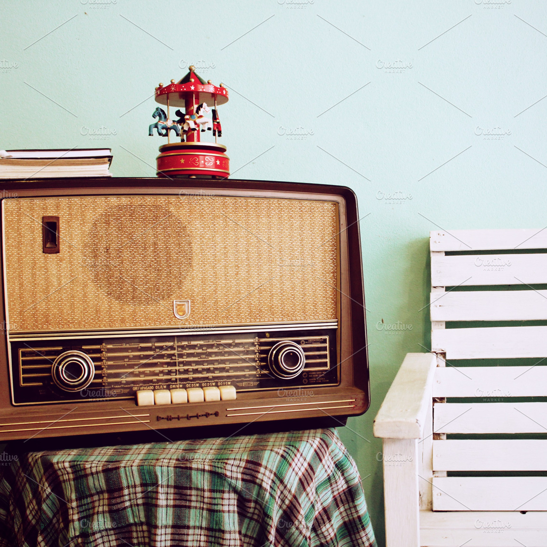 Classic radio for interior