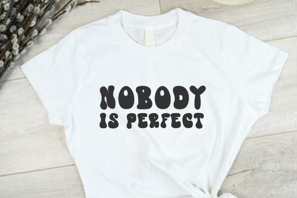 Debold - Bubbly Retro Font, a Handwritten Font by Letterayu Studio (Photo 5 of 6)