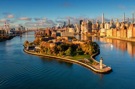 Aerial view on Roosevelt island