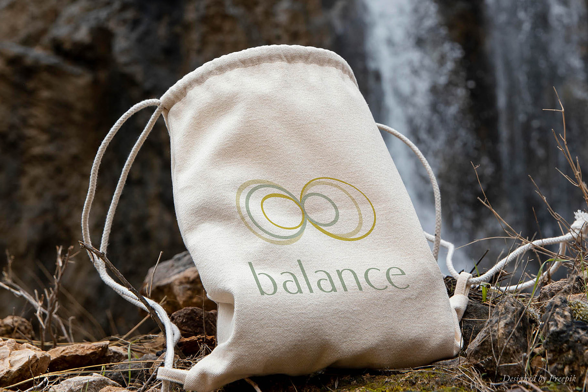 Soulful Studio – Logo & Brand Kit, a Branding & Logo Template by Elibee (Photo 4 of 14)