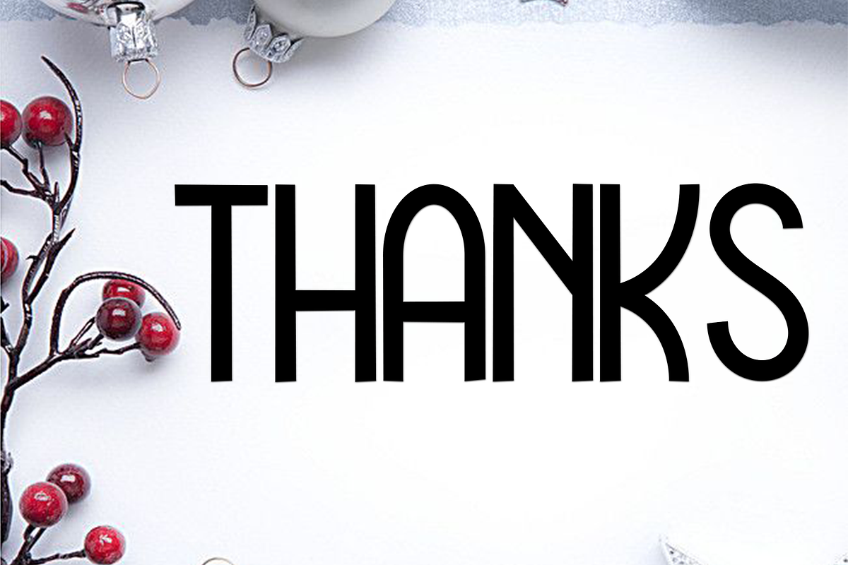Santa Unicorn, a Serif Font by InermediaSTUDIO (Photo 8 of 8)