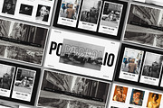 Presentation Mockup, a Wearable Device Mockup by AKMAL STUDIO (Thumbnail 2 of 5)