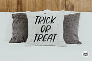 ZOMBIE CRAWL Halloween Font, a Sans Serif Font by Blush Font Co. (Thumbnail 6 of 7)
