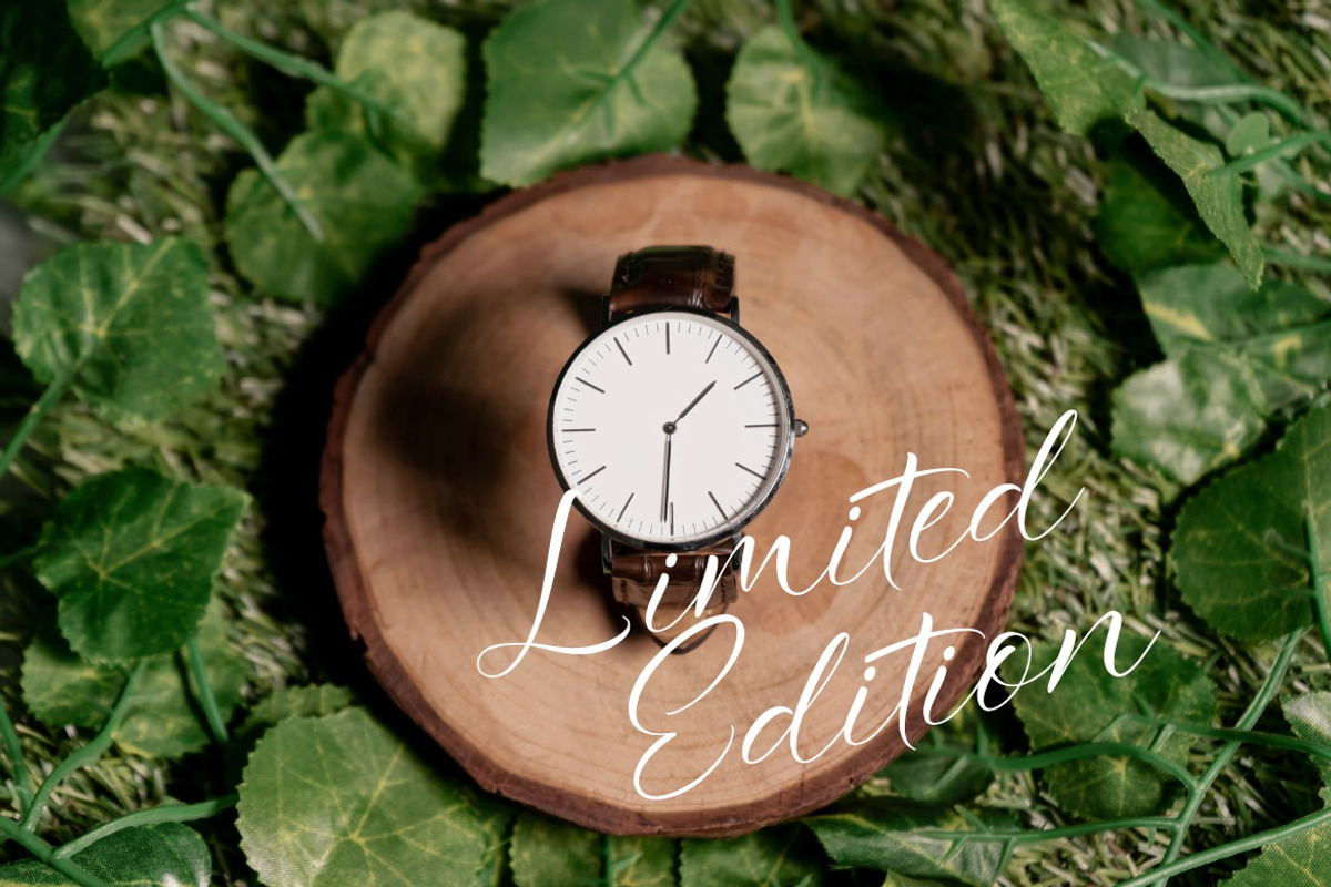 Roshiaty - Signature Casual Font, a Script Font by Dhabee (Photo 12 of 14)