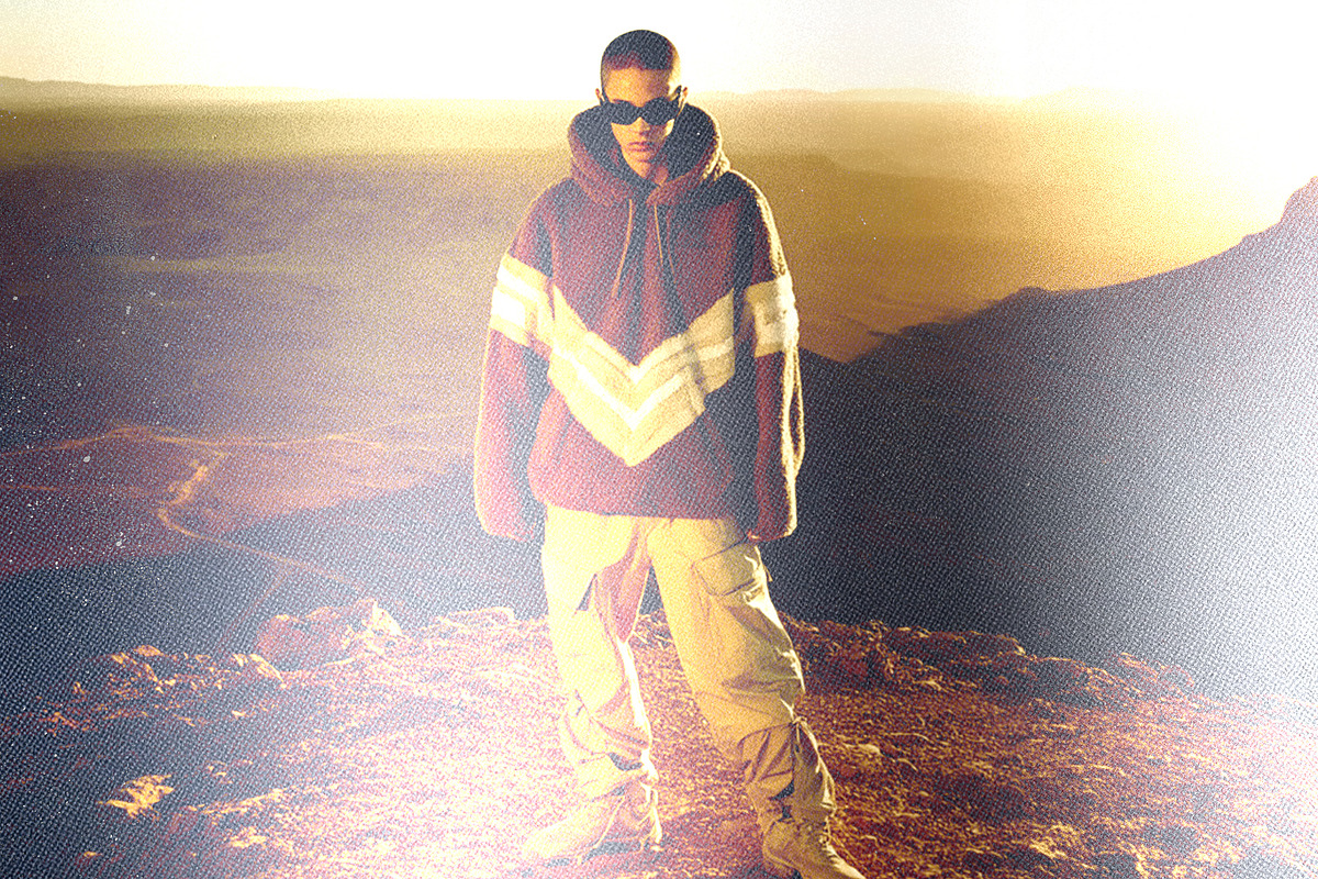 70 Film Grain + Glow Effect PSD Pack, a Texture Graphic by Lostkids (Photo 14 of 15)