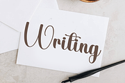 Charmingly, a Handwritten Font by InermediaSTUDIO (Thumbnail 4 of 8)