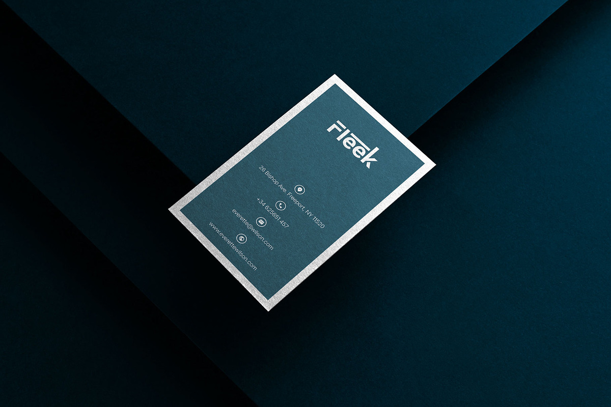Photographer Business Card, a Business Card Template by AyshaCanvas (Photo 2 of 3)