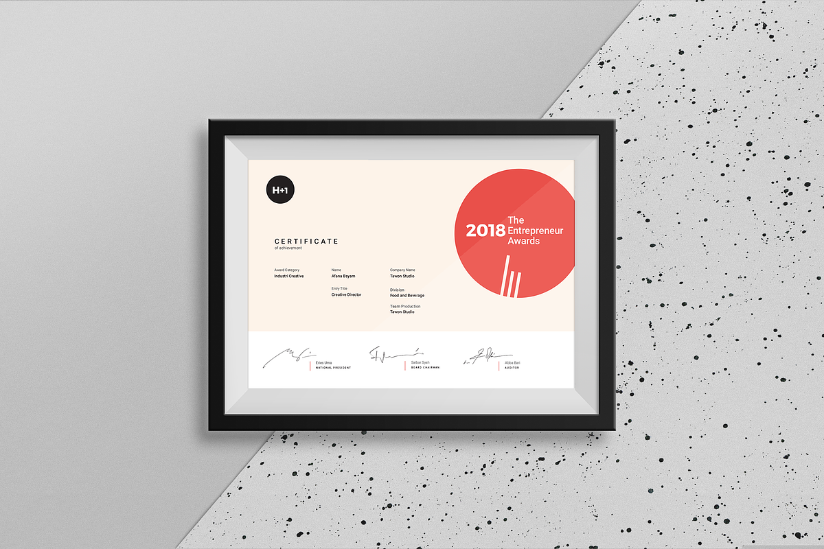 Modern Certificate, a Stationery Template by BOXKAYU (Photo 4 of 6)