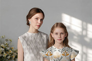 Matching Mom & Girl Mockup (PSD), a Shirt Mockup by 1001 mockups (Thumbnail 6 of 13)