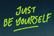 Grunge Font - Freestyle Display Font, a Font by Cruzine (Thumbnail 4 of 7)