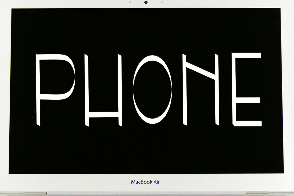Minimalist Something, a Sans Serif Font by InermediaSTUDIO (Photo 5 of 7)