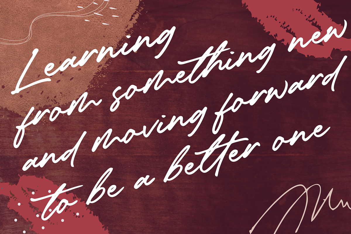 Heatwood - Elegant Signature Font, a Script Font by Balpirick Studio (Photo 4 of 8)