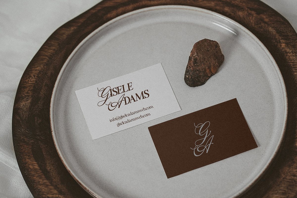 Silver Garden - Nostalgic Font Duo, a Serif Font by SilverStag Type Foundry (Photo 13 of 26)