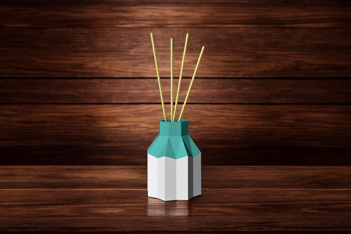 Fluted Vase - 3d papercraft, a Print Template by PAPER amaze (Photo 1 of 5)