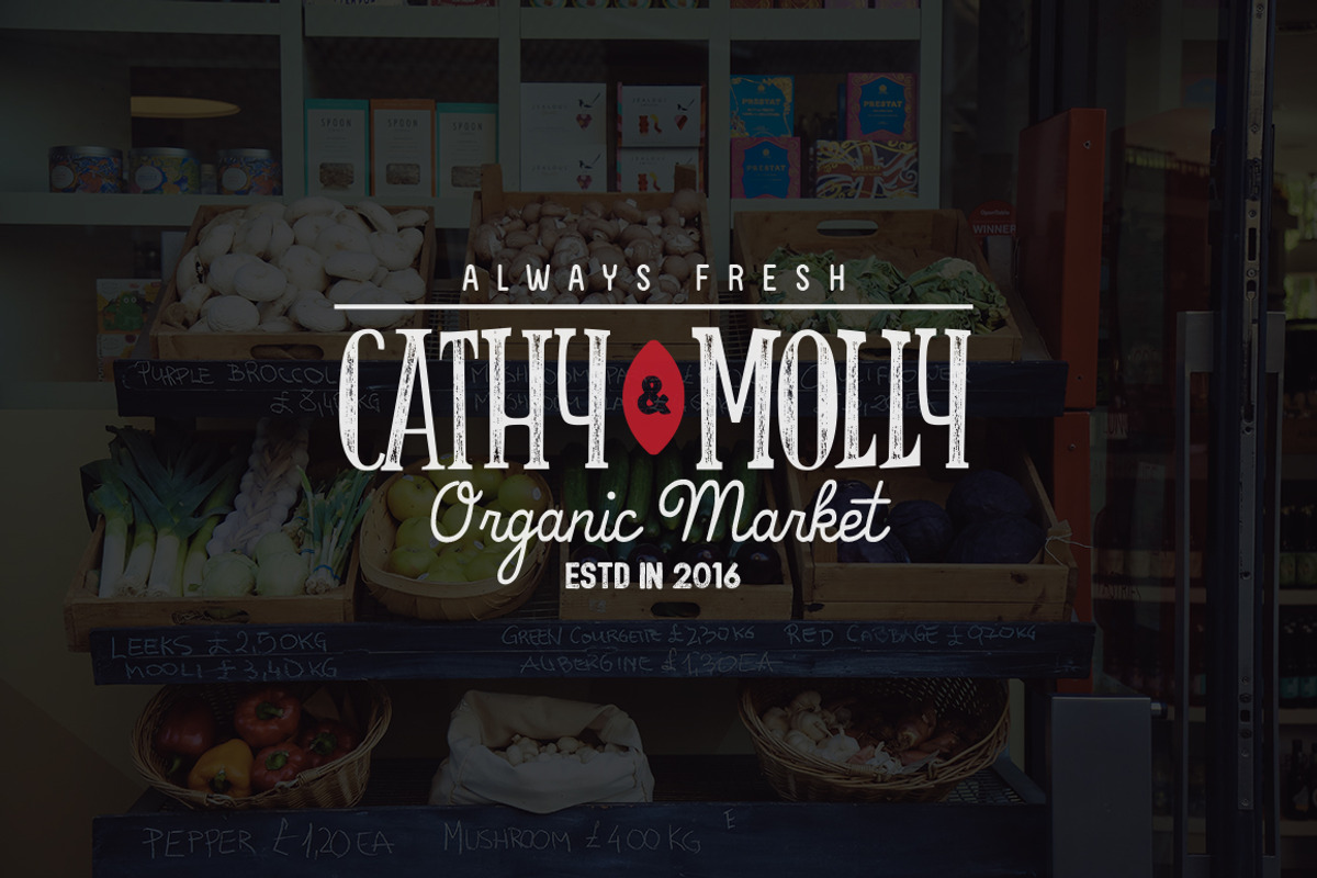 10 Vintage Logo Templates, a Branding & Logo Template by AlmaWorks (Photo 2 of 5)
