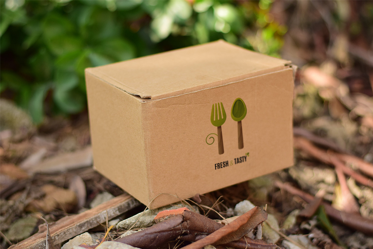Green Food Logo, a Branding & Logo Template by Magda (Photo 4 of 4)