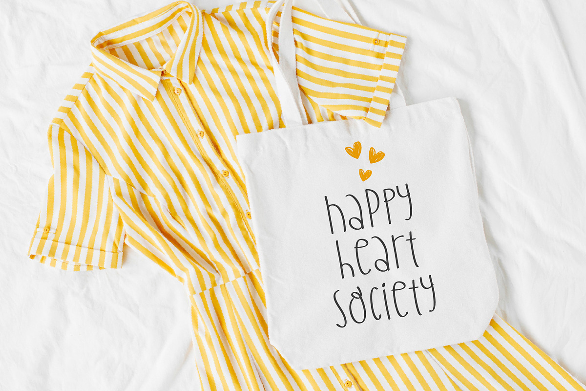 Quirky Handwritten Font Cute Flowers, a Handwritten Font by Kaya Fonts (Photo 8 of 32)