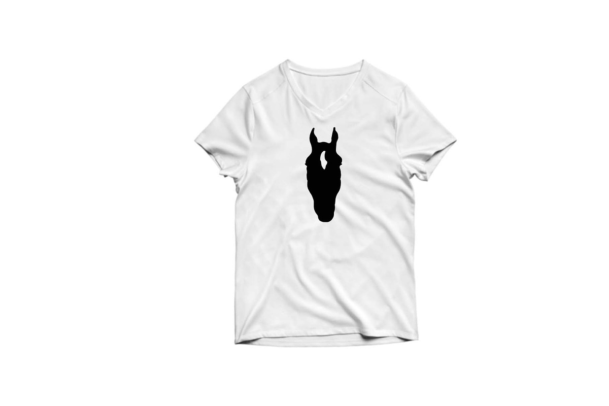 Horse Head SVG Bundle, an Animal Illustration by MilanaTT (Photo 3 of 7)